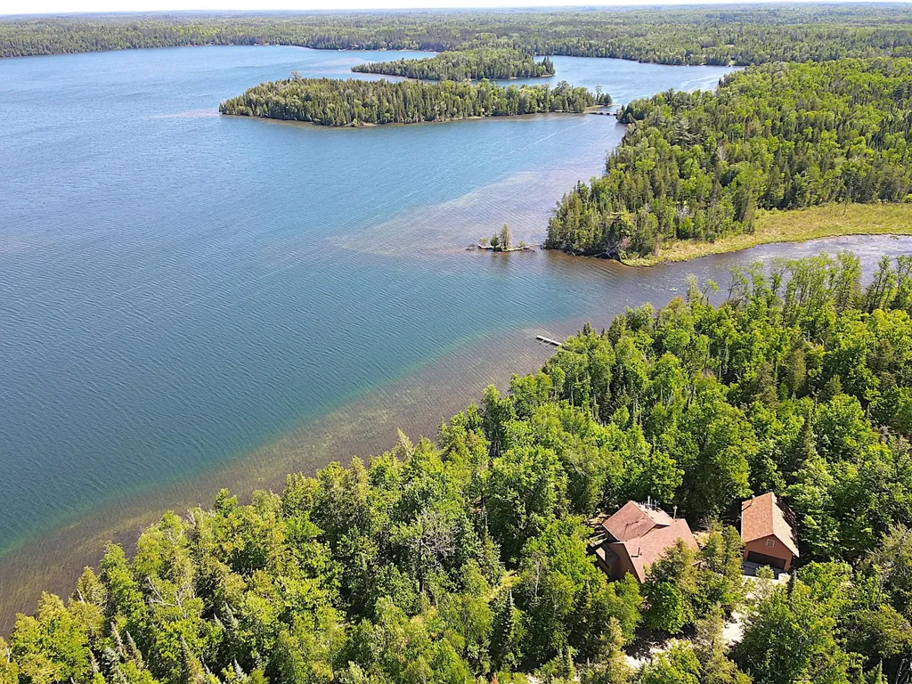 50573 Evergreenpoint Road Bigfork MN 56628