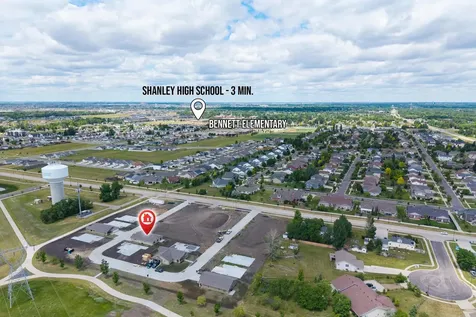 6463 Brekke Way S Fargo ND 58104