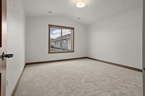6463 Brekke Way S Fargo ND 58104