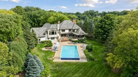 28160 Boulder Bridge Drive Shorewood MN 55331