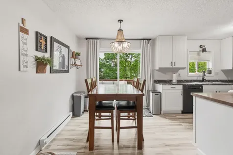 1938 53rd Avenue S Fargo ND 58104