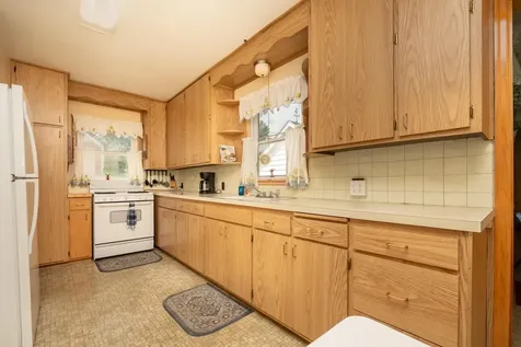 102 5th Street NE Montgomery MN 56069