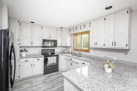 16657 52nd Street SE Kindred ND 58051