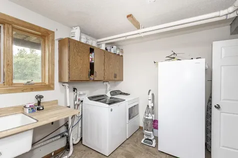 16657 52nd Street SE Kindred ND 58051