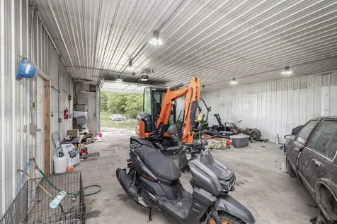 16657 52nd Street SE Kindred ND 58051