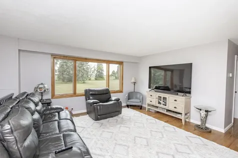 16657 52nd Street SE Kindred ND 58051
