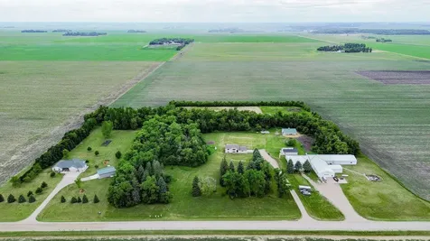 16657 52nd Street SE Kindred ND 58051