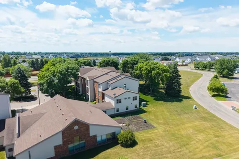 3306 Village Green Boulevard Moorhead MN 56560