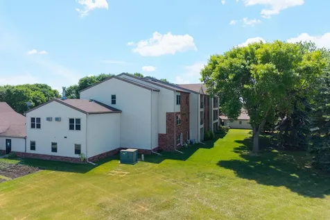 3306 Village Green Boulevard Moorhead MN 56560