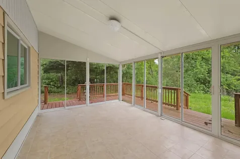 9785 Alaureate Court Inver Grove Heights MN 55077