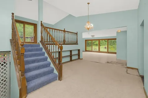 9785 Alaureate Court Inver Grove Heights MN 55077