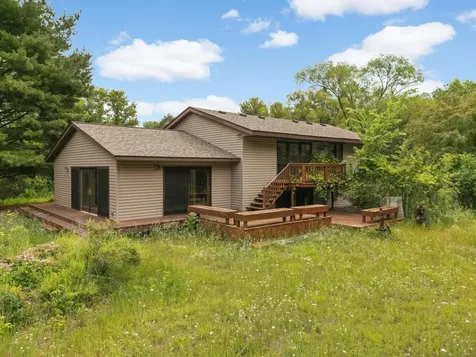 9785 Alaureate Court Inver Grove Heights MN 55077