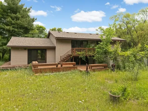 9785 Alaureate Court Inver Grove Heights MN 55077