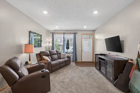 48 River Woods Drive W Saint Paul Park MN 55071