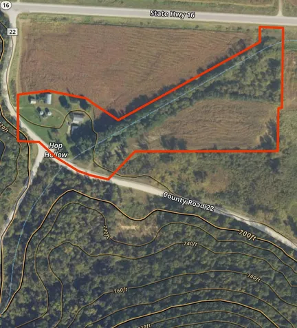 5263 County 22 Houston MN 55943