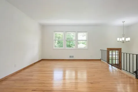 3108 W 108th Street Bloomington MN 55431