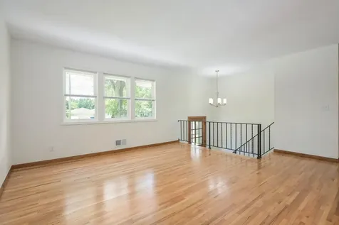 3108 W 108th Street Bloomington MN 55431