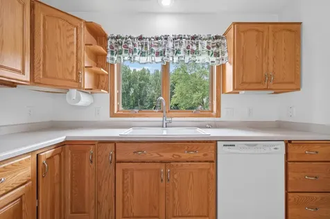 466 Cedar Court Taylors Falls MN 55084