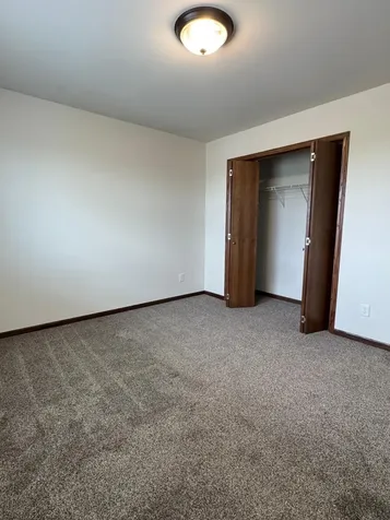 3619 15th Street S Moorhead MN 56560