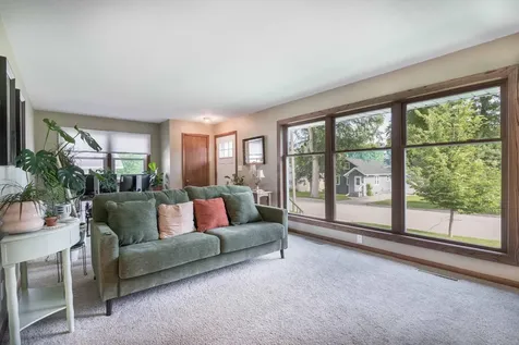 623 Spruce Street Fergus Falls MN 56537
