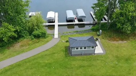 29282 Kenwood Way Chisago City MN 55013