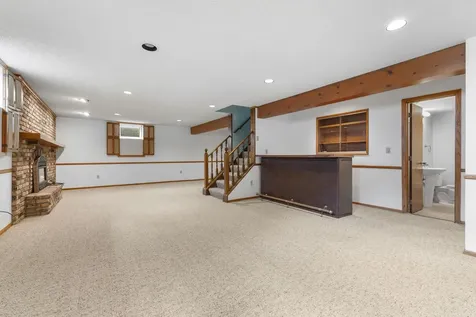 9924 Little Circle Bloomington MN 55437
