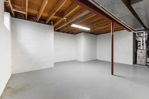 9924 Little Circle Bloomington MN 55437