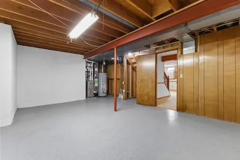 9924 Little Circle Bloomington MN 55437