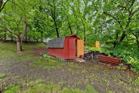 9924 Little Circle Bloomington MN 55437