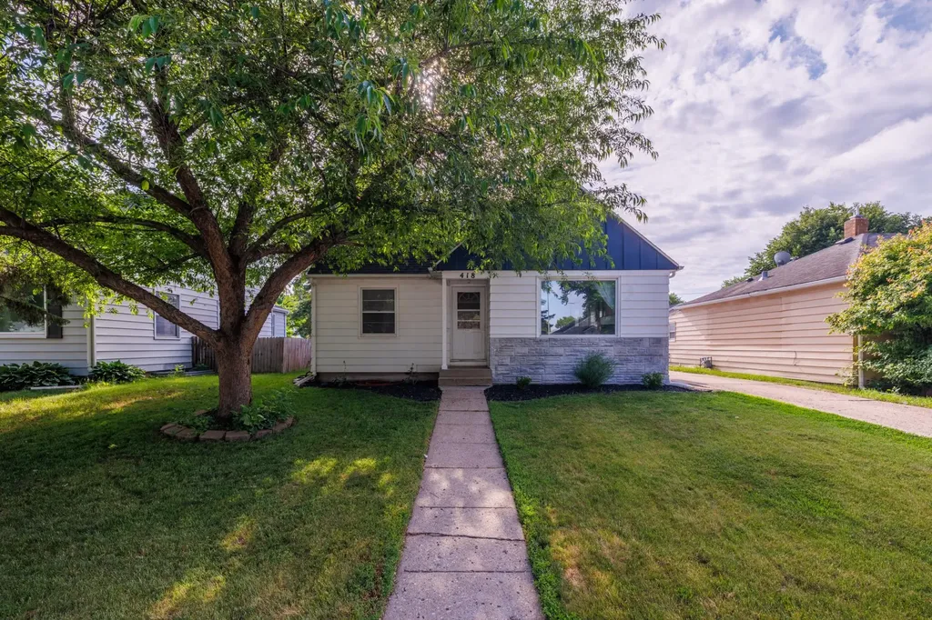 418 23rd Street S Fargo ND 58103