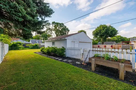 418 23rd Street S Fargo ND 58103