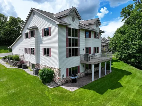 2729 Arrowwood Drive NW Alexandria MN 56308
