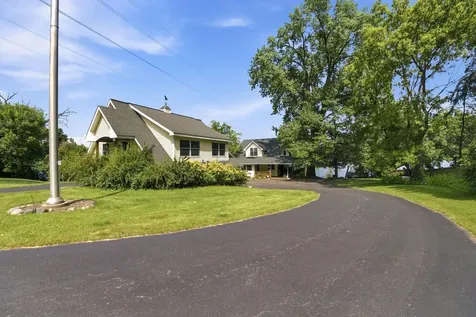 3020 Oakdale Drive Pine Springs MN 55115