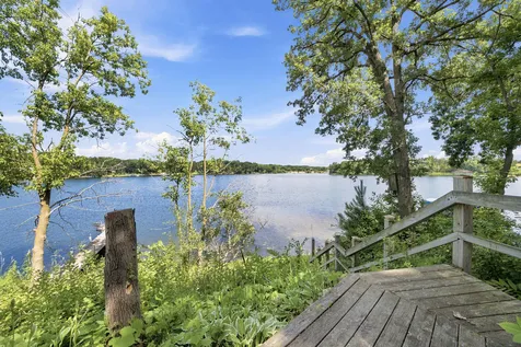 3020 Oakdale Drive Pine Springs MN 55115