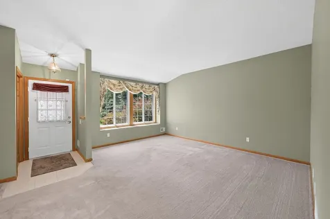 13214 Spencer Sweet Pea Lane Eden Prairie MN 55347