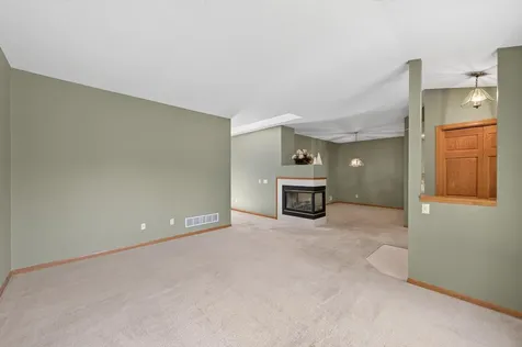 13214 Spencer Sweet Pea Lane Eden Prairie MN 55347
