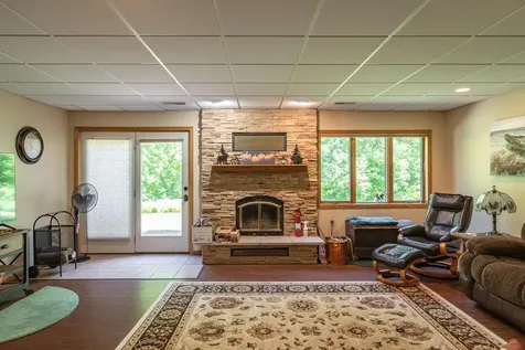 47060 Queens Cove Circle La Crescent MN 55947