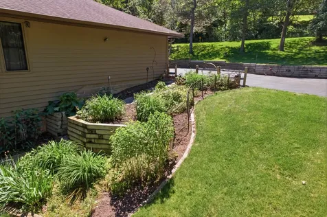 47060 Queens Cove Circle La Crescent MN 55947