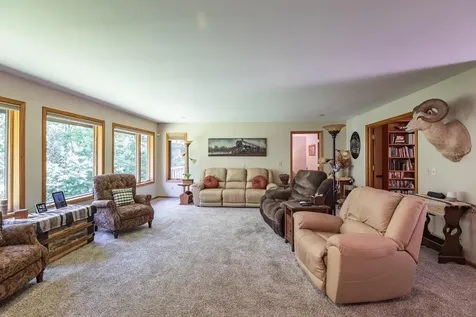 47060 Queens Cove Circle La Crescent MN 55947