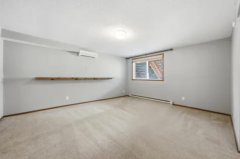 2927 35th Avenue S Fargo ND 58104