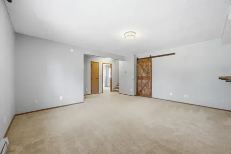 2927 35th Avenue S Fargo ND 58104