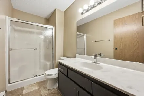 2927 35th Avenue S Fargo ND 58104