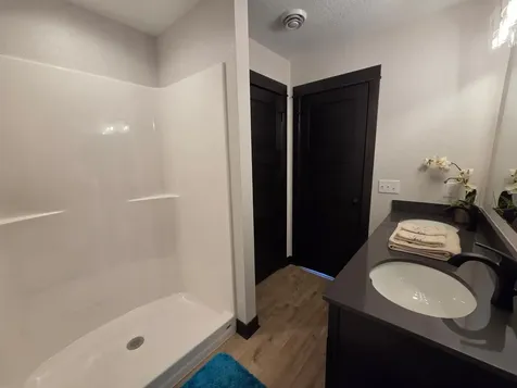 250 Henry Circle Green Isle MN 55338