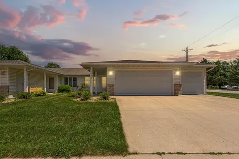 2102 Mcquillan Court SE Rochester MN 55904