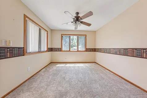 2102 Mcquillan Court SE Rochester MN 55904