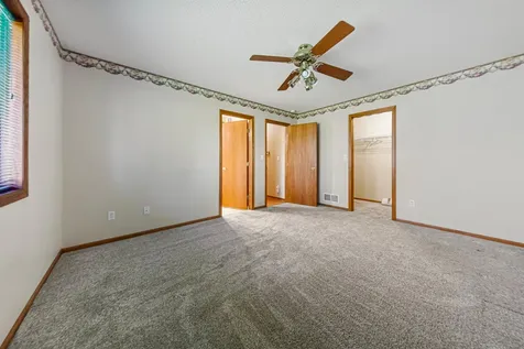 2102 Mcquillan Court SE Rochester MN 55904