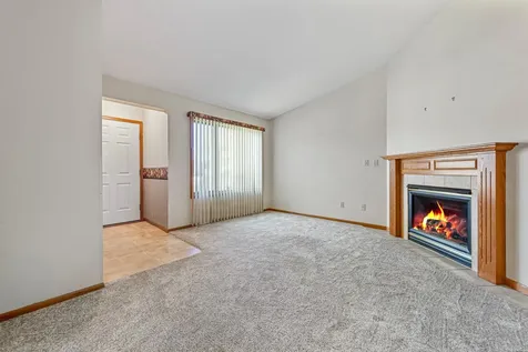 2102 Mcquillan Court SE Rochester MN 55904
