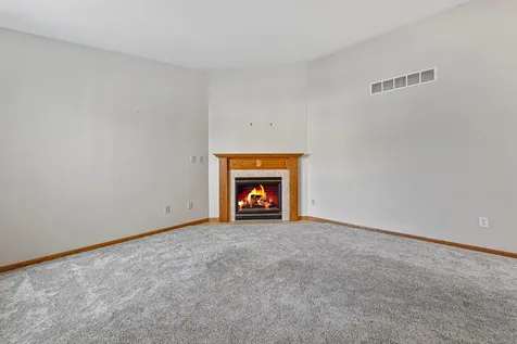 2102 Mcquillan Court SE Rochester MN 55904