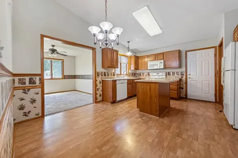2102 Mcquillan Court SE Rochester MN 55904