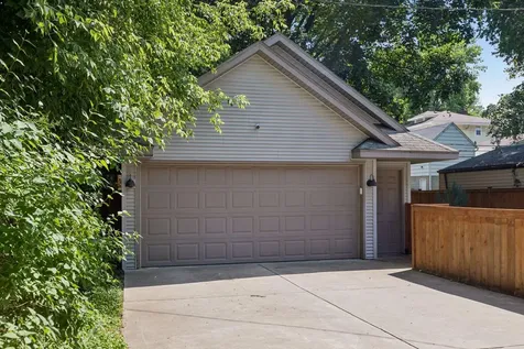 15 W 48th Street Minneapolis MN 55419